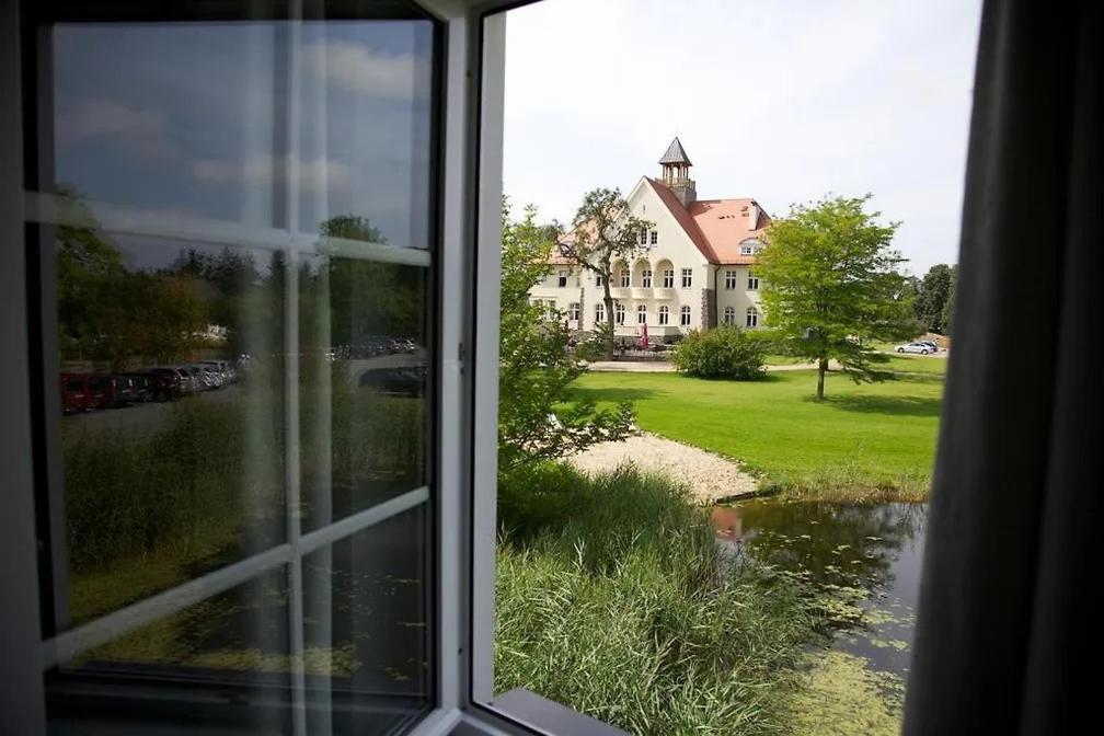 Schloss Krugsdorf Exterior photo